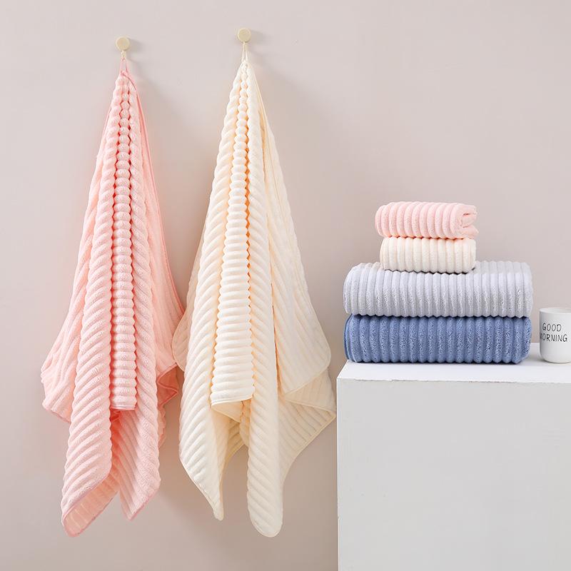 Bath Towel Quick-Dry High-Absorbency Beach Towel Home Bathroom Towel