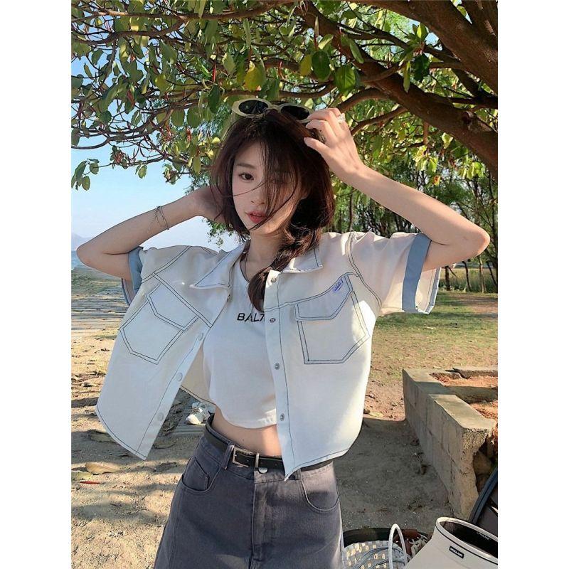 

Короткий женский дизайн, ниша, соответствующий цвету, летняя корейская версия 2023, новый свободный шикарный топ с короткими рукавами