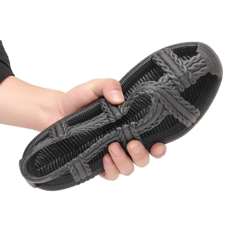Retro handmade woven shoes with soft soles anti slip beach shoes for men's and women's rattan woven grass sandals slippers