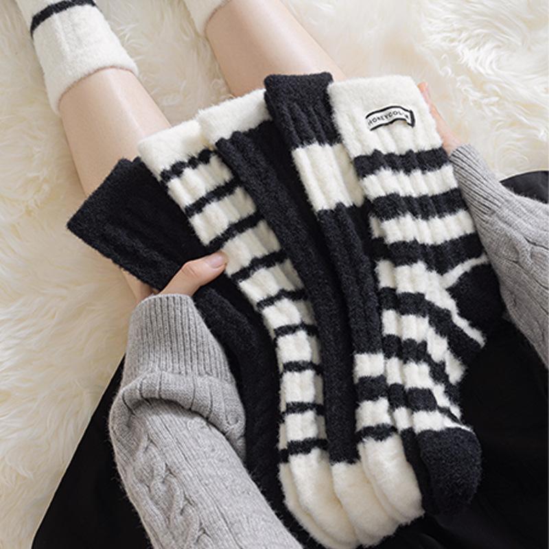 Female Winter New Warm Stripe Heel Cloth Standard Floor Tube Socks