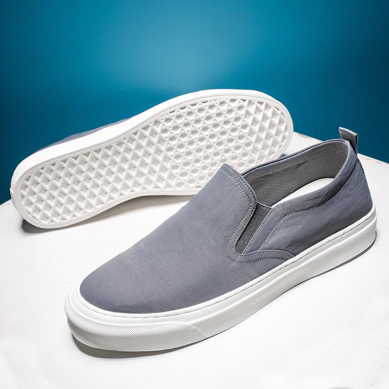 Men Vulcanized Shoes Lightweight Canvas Shoes New Fashion Mens Casual Shoes Breathable Walking Shoes Comfy Loafers Soft Sneakers