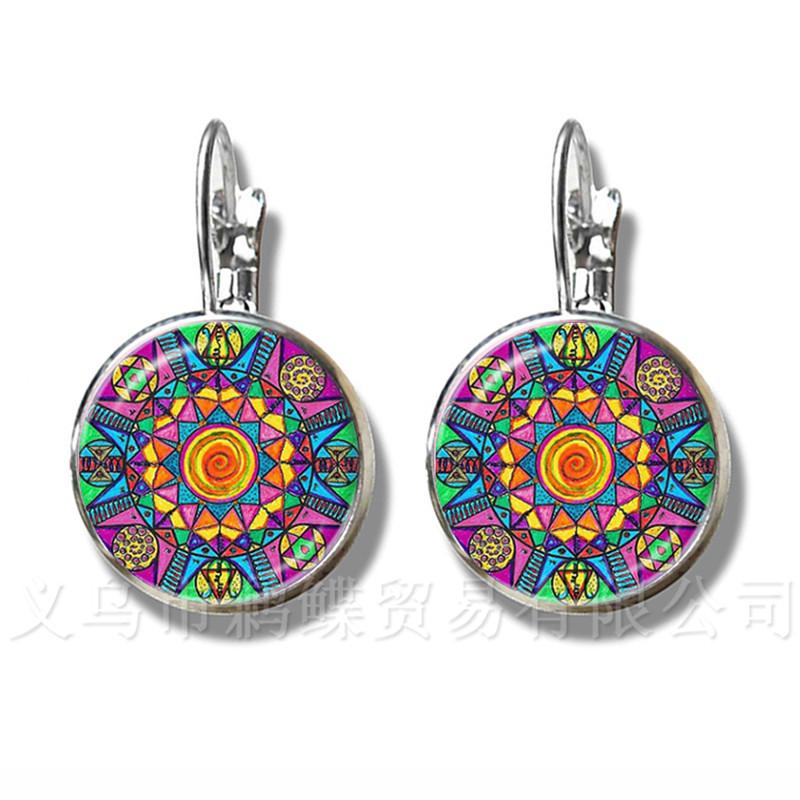 Trendy Flower Of Life Earrings Mandala Elegant And Complex Pattern 16mm Round Glass Stud Earrings For Women Cabochon Jewelry