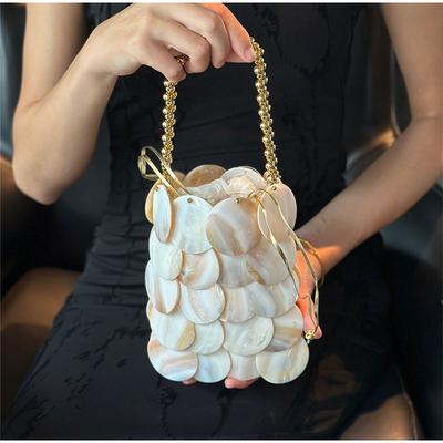 Borsa di Lusso per Banchetti Elegante Borsa da Donna Intrecciata a Mano con Perline e Conchiglia Naturale alla Moda Borsa a Tracolla da Viaggio di Alta Gamma Borsa Creativa