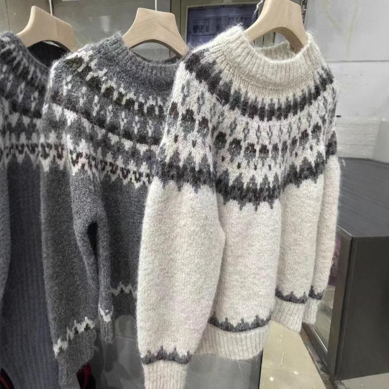 U Fair Island soft waxy loose casual sweater women's autumn and winter lazy wind thickened alpaca hair contrasting color knitted sweater