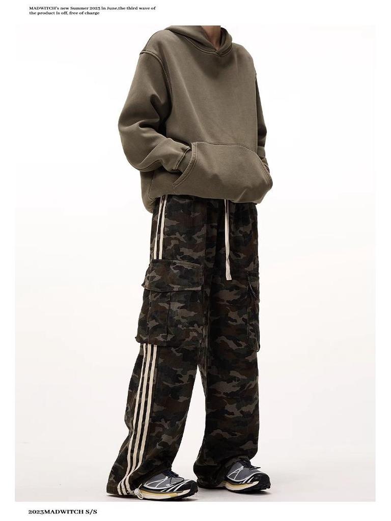Men's Retro Camouflage Overalls: Spring Casual, Trendy, Loose-Fit with Large Pockets