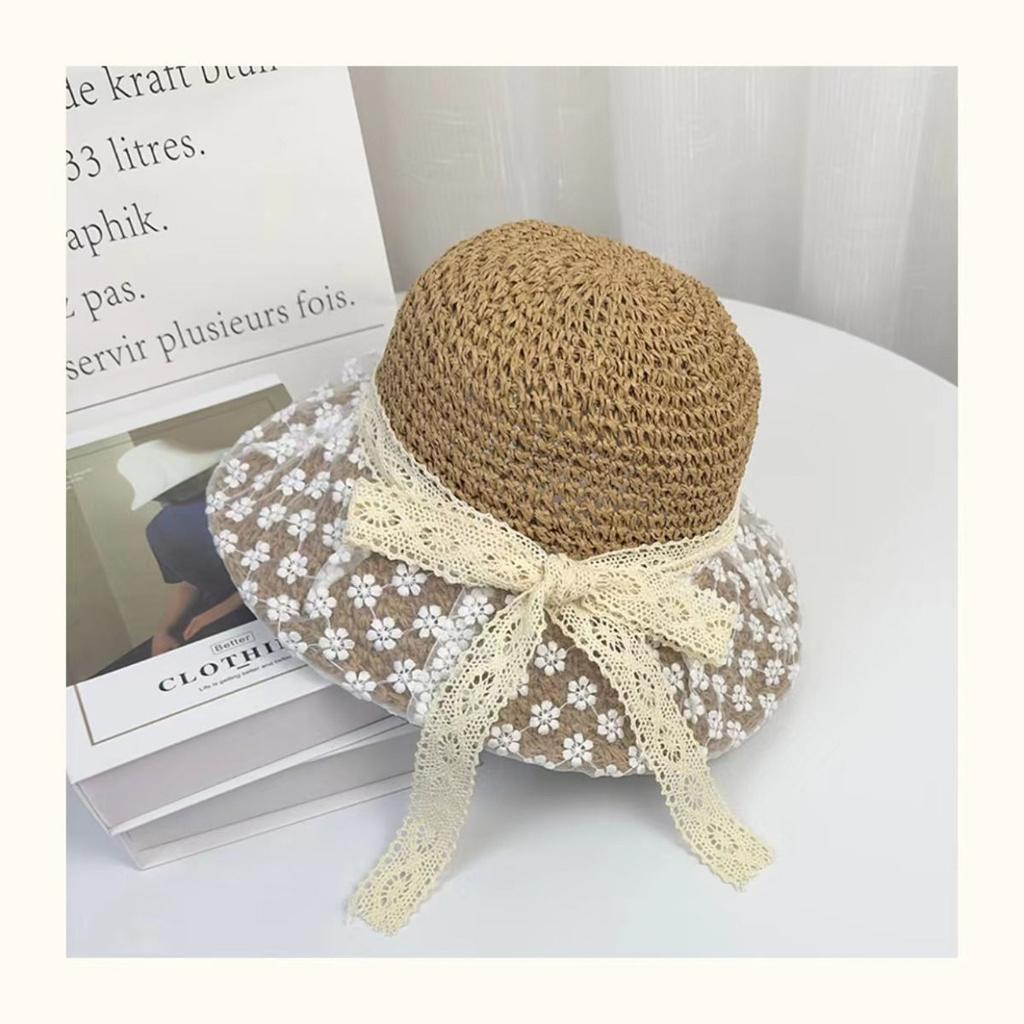 Seaside beach hat sun hat straw hat women's handwoven French lace small flower vacation big brim sun protection hat