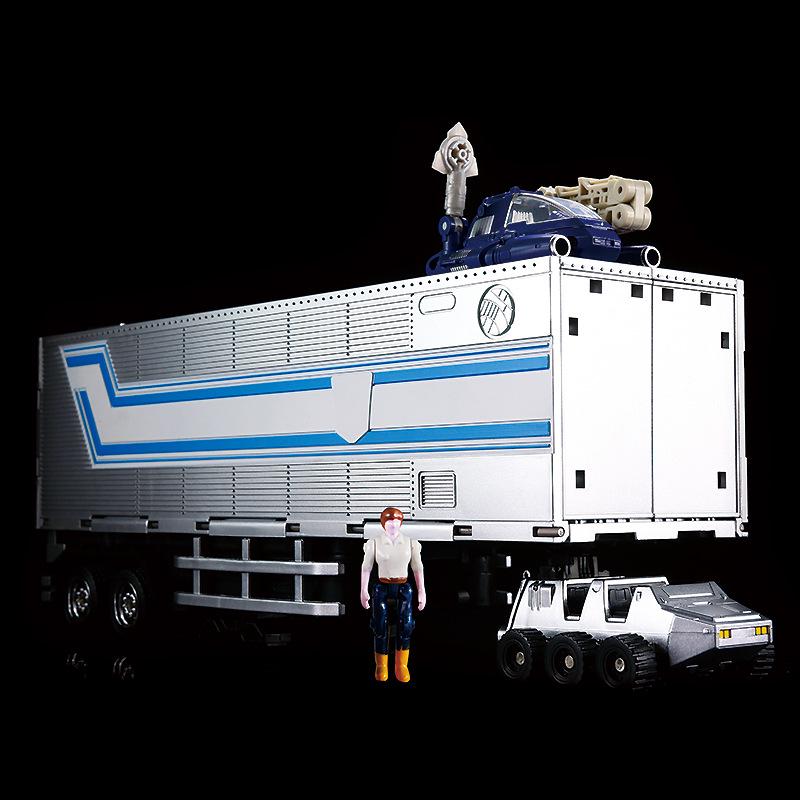 Cool Change Transforming Optimus Prime Trailer Toy - Autobot Model with Spike & Roller