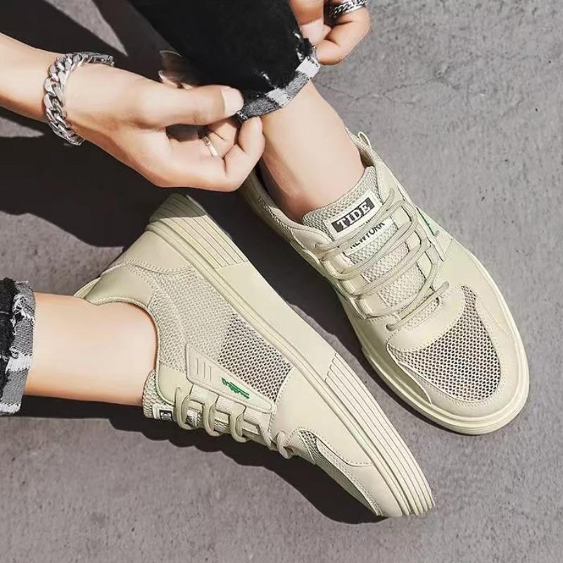 Fashion 2024 Summer Men Casual Sneakers Outdoor Breathable Comfortable Air Cushion Running Shoes Student Boards Shoes Hot Sale Versatile