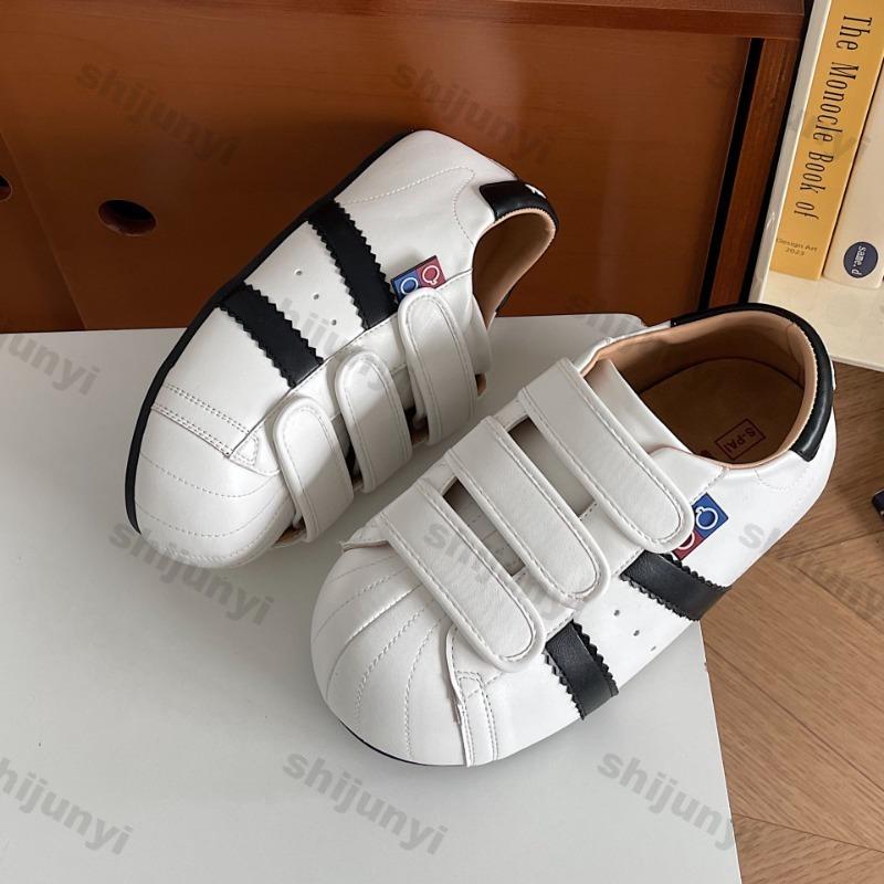 Fashion Women's Casual Shoes 2025 Autumn New Fashion Vintage Non Slip Soft Sole Flats Lightweight Comfortable Luxury Vulcanized Shoes