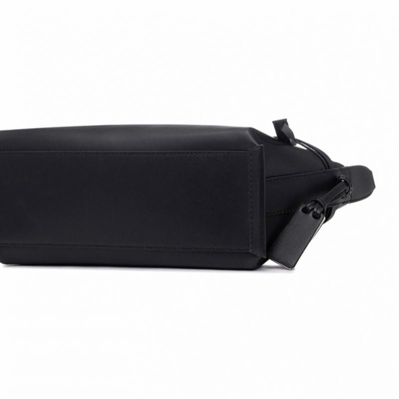 Joy Gryson Riki Ew Shoulder Bag Lw4sd2580 02
