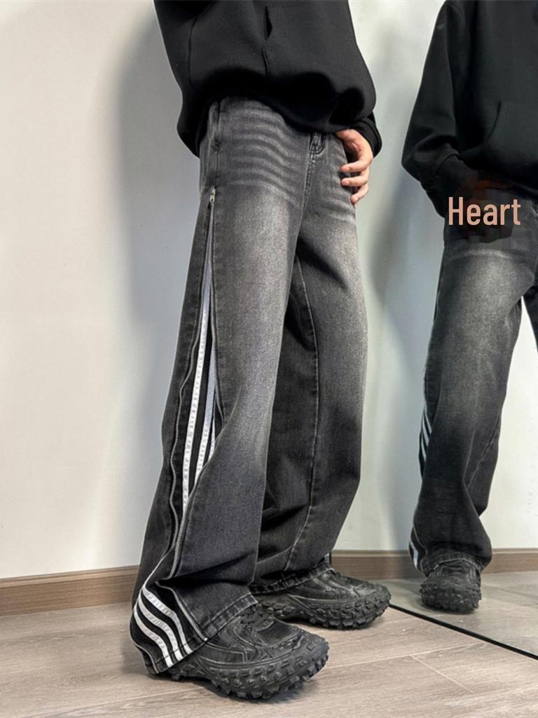 Men's Retro Wide-Leg Hiphop Jeans with Three-Bar Design