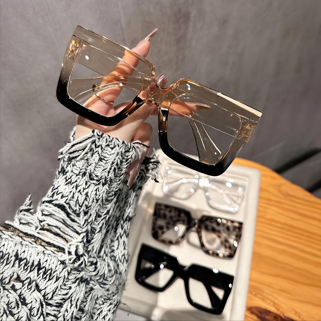 1 Set of 4 Women's Classic Box-Style Multi-Colored Fashion Glasses Suitable for Decorating Office Attire, Perfect for Gifting to Family and Fr