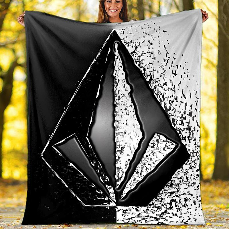 V-VOLCOM LOGO3 printed throw blanket—lightweight,soft,warm;versatile blanket for all seasons—perfect as &air-conditioning throw,nap blanket