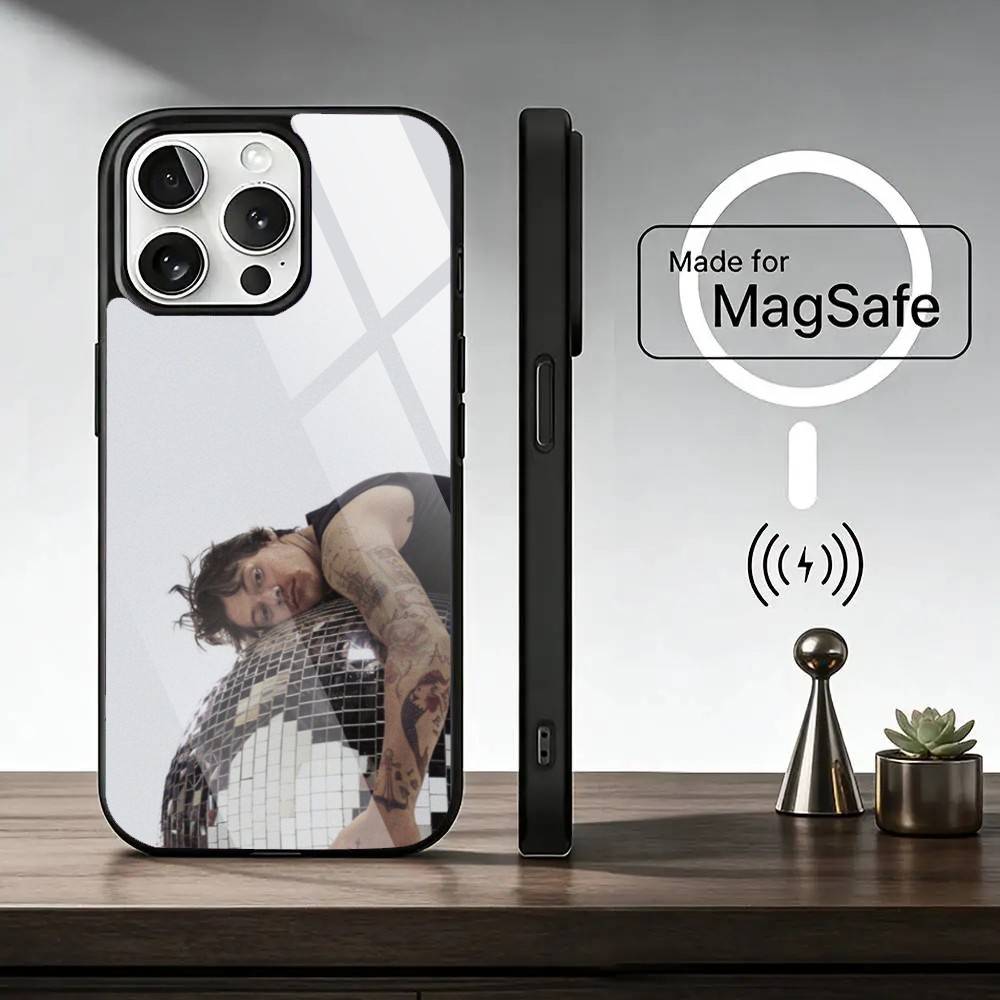 Singer Harry S-Styles Phone Case For iPhone17,16,15,14,13,12,11 Plus,Pro Magnetic with Magsafe Wireless Charging