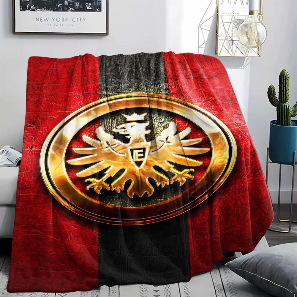 1pz Coperta in Flanella con Stampa Eintracht Frankfurt, Alta qualità Confortevole per Tutte le Stagioni, Decorazione per la Casa, Calore e Comfort, Perfetta per Regali di Natale36