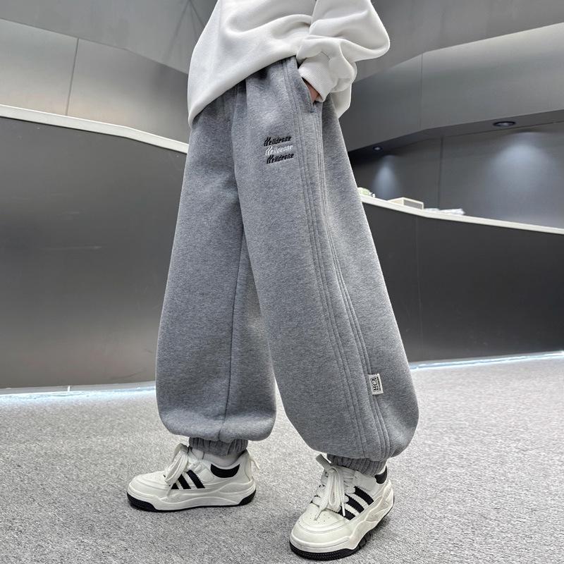 Boys  Trendy Sweatpants: Autumn/Winter 2025 - Casual Long Sports Pants for Kids 160cm