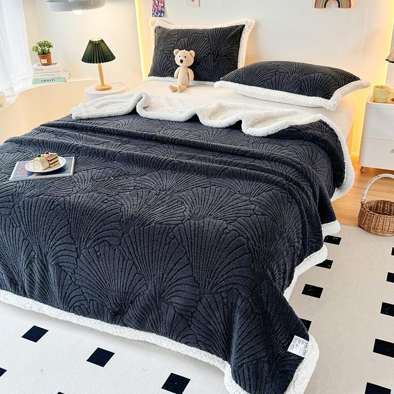 

Весенний новый двусторонний плед из флиса Tuff, утолщенный плед из овечьей шерсти, используется как домашний комфортный и мягкий плед-накидка на диван 70X100cm чёрный