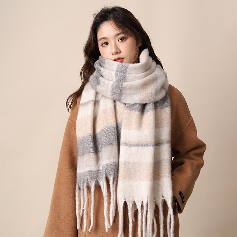 

Maillard Premium Atmosphere Scarf Women s Winter New Versatile Thickened Mahai Plush Scarf Autumn 200*40 хаки