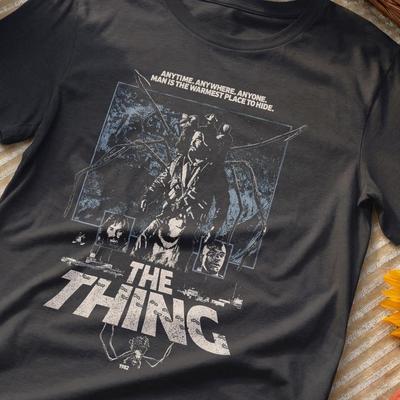 Maglietta The Thing | Fan di Film Horror Anni '80 Cult Classic T-shirt