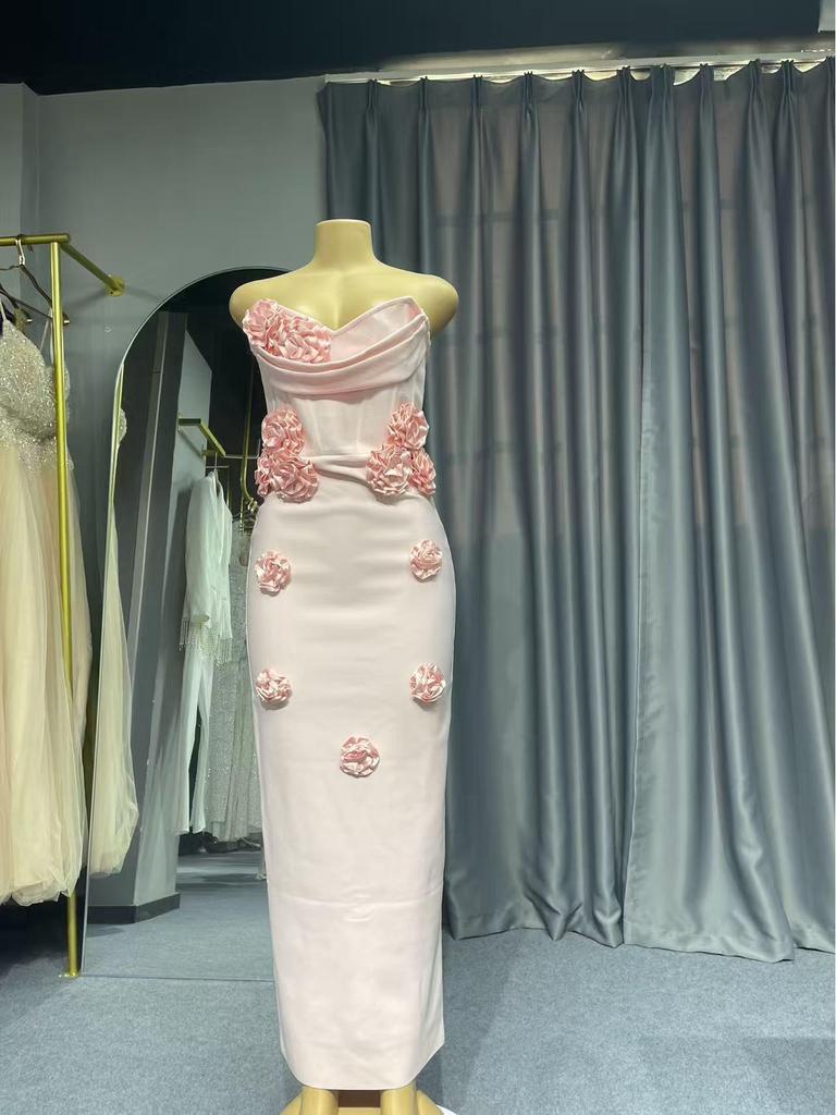 Elegante Vestido Bodycon Bandeau con Flor 3D: Vestido de Boda y Fiesta Verano 2024