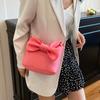 Simple Casual and Beautiful Hand Bag, New Trend Fashion Chain Messenger Bag, Bow Shoulder Bucket Bag.