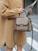 New fashionable and versatile women's shoulder/crossbody bag, trendy and stylish genuine leather bucket bag.