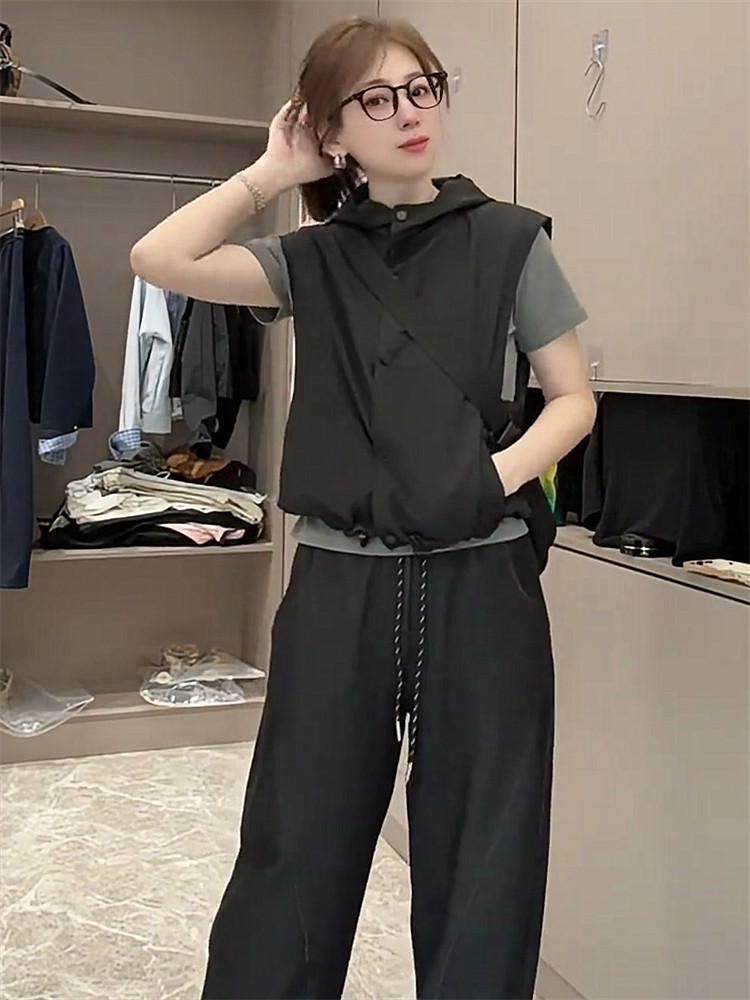 Dámská bezrukávová vesta s kapucí v evropském stylu - Jarní kolekce 2025