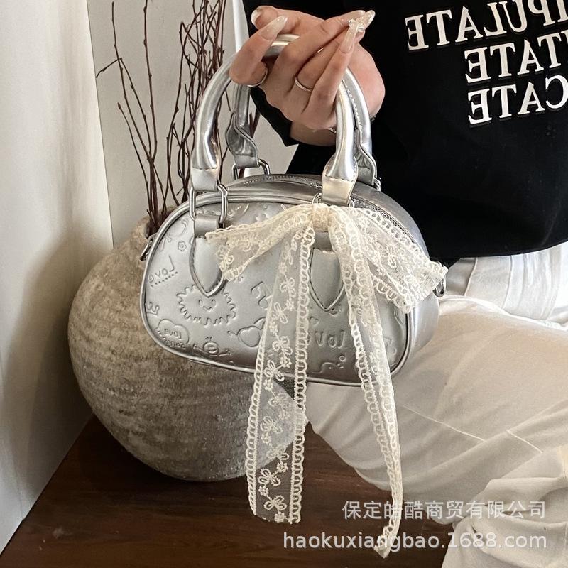 Premium Small Bag Women's Spring and Summer Versatile 2025 New Fashion Messenger Bag Women Ins Portable Bowling Bag