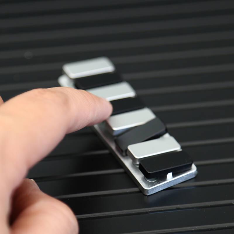 Piano Keys 8 Keys Fidget Clicker Aluminum Alloy EDC Fidget Toys Office Stress Relief Toy Fidget Slider For Adult Children Gift
