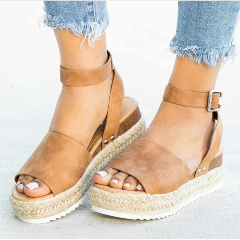 

Летние новые сандалии большого размера женские на платформе с леопардовым принтом с круглой головкой и пряжкой на ремне модные повседневные сандалии 43 коричневый