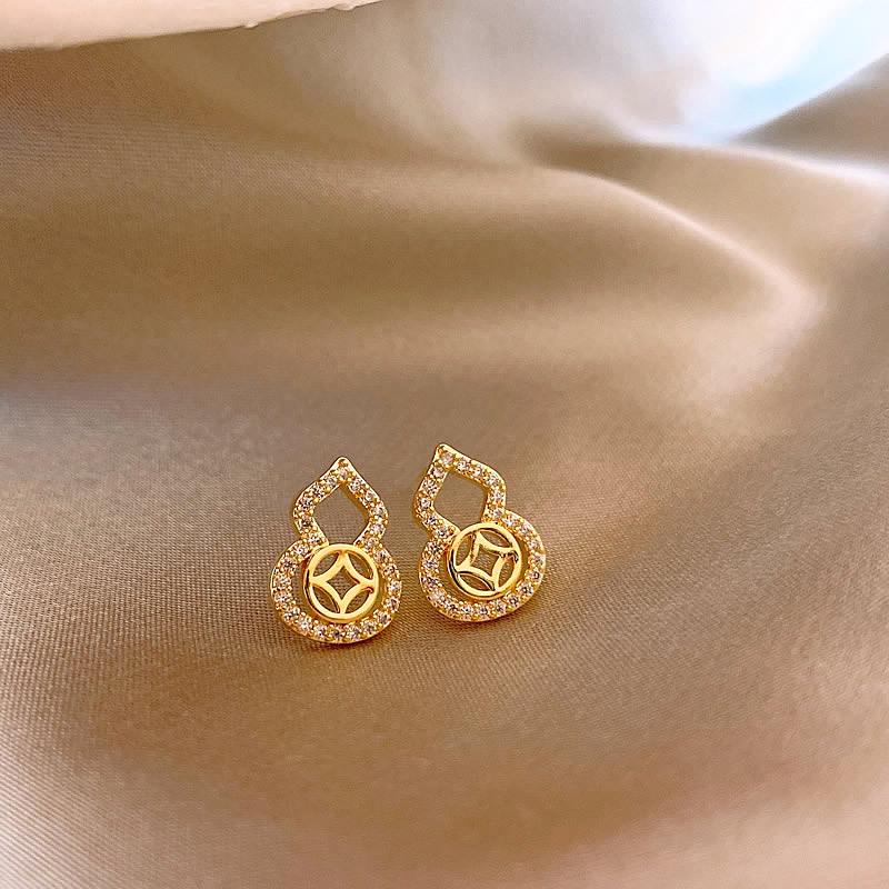 French Retro Zircon Pearl Earrings: Light Luxury 925 Silver Needle Jewelry