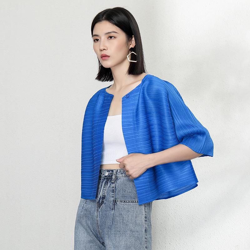 Dámský ležérní skládaný kardigan Miyake 2024