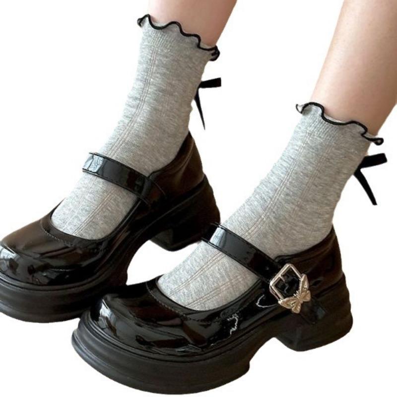 Women In The Spring and Autumn Bowknot Lace Socks of The Students