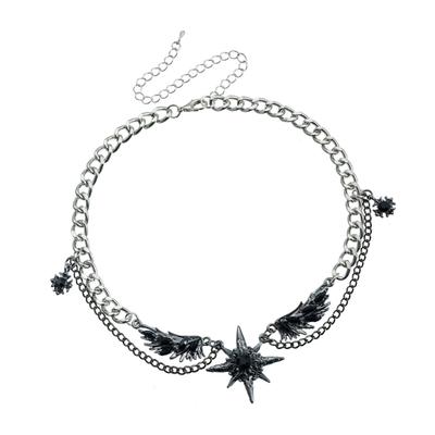 Glimmering Star Wing Pendant Necklace Lightweight Alloy Jewelry Piece For Women Stylish Gift For Special Occasion