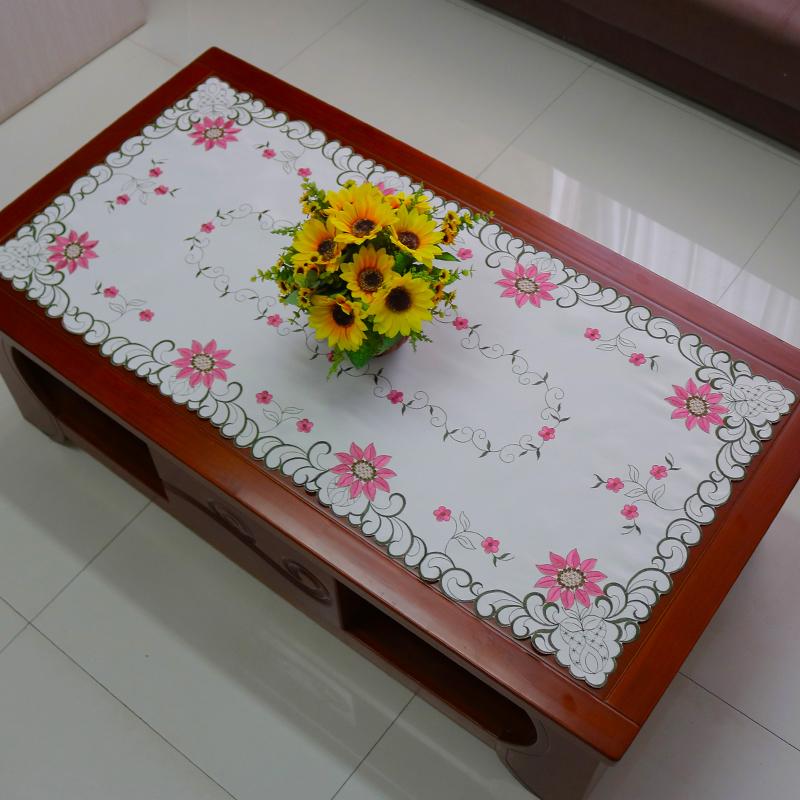 Beliebte Satin-Rosenblumen Stickerei Tischdeckenbezug Hochzeits-Tischdecke Küche Weihnachten Tischdekoration und Zubehör für Zuhause rectangle 60X120CM