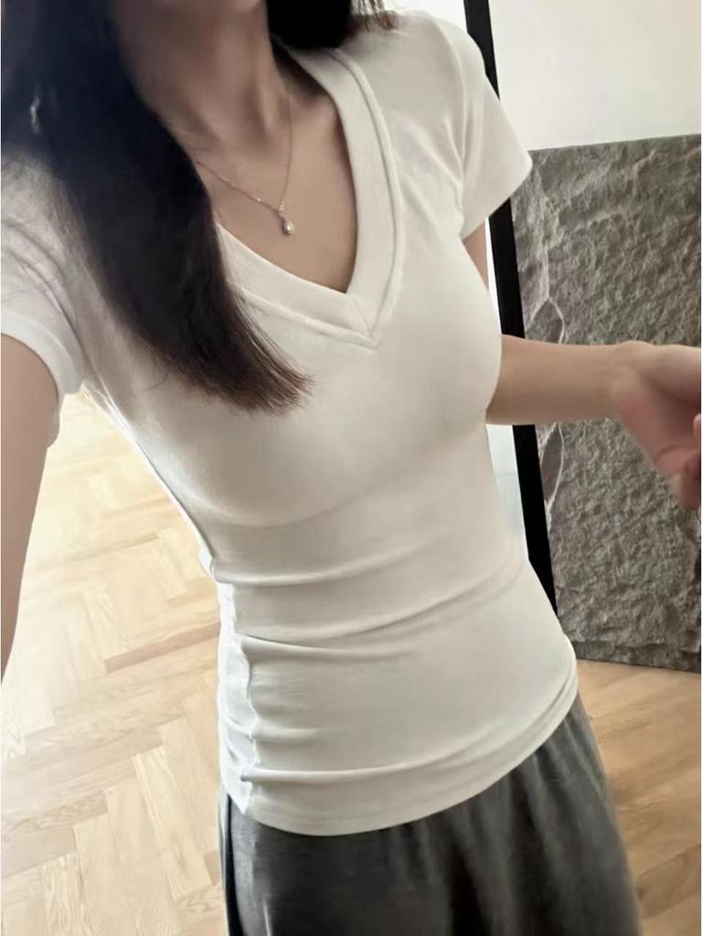 Women's Slim Fit V-Neck White Short-Sleeve T-Shirt, Summer 2026 - Stylish & Lightweight Base Layer