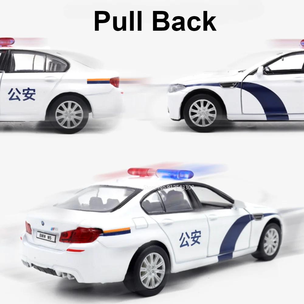 1:36 Scale BMW M5 Ford Mustang Volkswagen T-ROC Police Car Model Toy Alloy Diecast Doors Opened Vehicles for Models Boy's Gifts