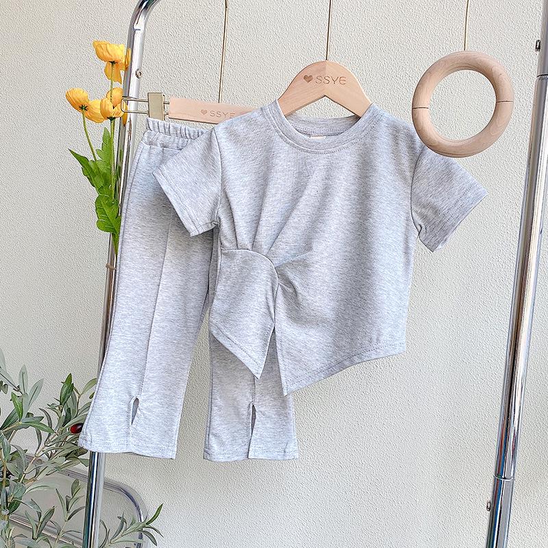 

Girls Summer Short-Sleeve Top & Casual Long Pants Set 130