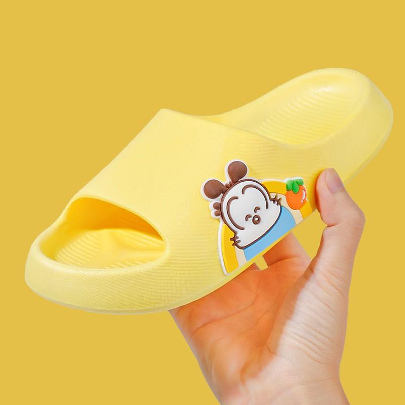 Small and Medium-sized Children's Slippers for Boys and Girls Indoor and Outdoor Non-slip Bathing Summer Children's Cartoon Sandals