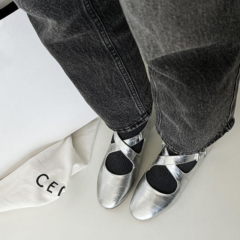 Fashion 2025 New Spring Women Pumps Genuine Leather Women Shoes Round Toe Med Heel Mary Janes Ladies Shoes Leopard Print Increase Height