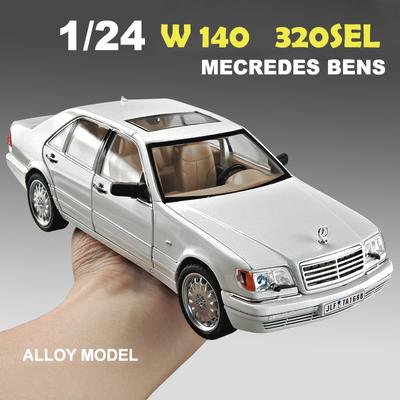 New Simulation 1/24 Scale Benzs W140 320SEL Vintage Car Model With Sound Light Chidlren Diecast Alloy Toy Vehicle Collective Voiture