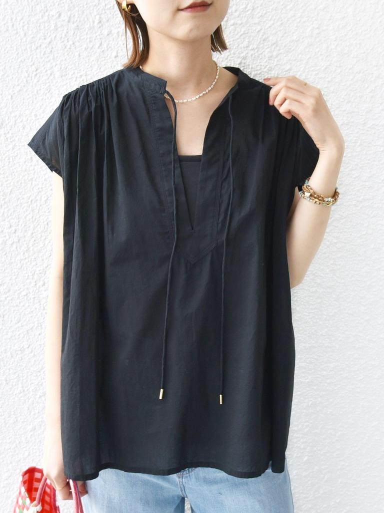 Ships for Women Hand Washable Skipper Tuck French Sleeve Blouse One Size (311730010), Black,