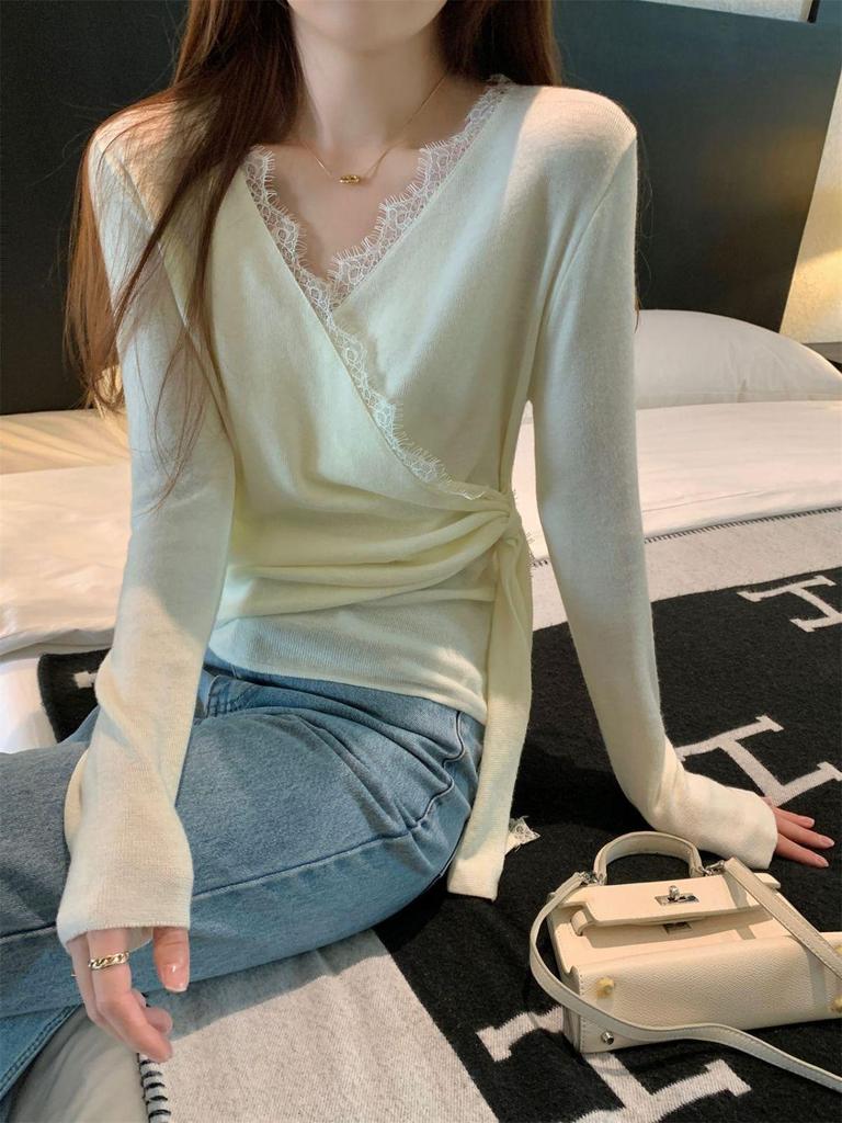 Korean Style Patchwork Lace Waist-Hugging Irregular Knit Top for Women