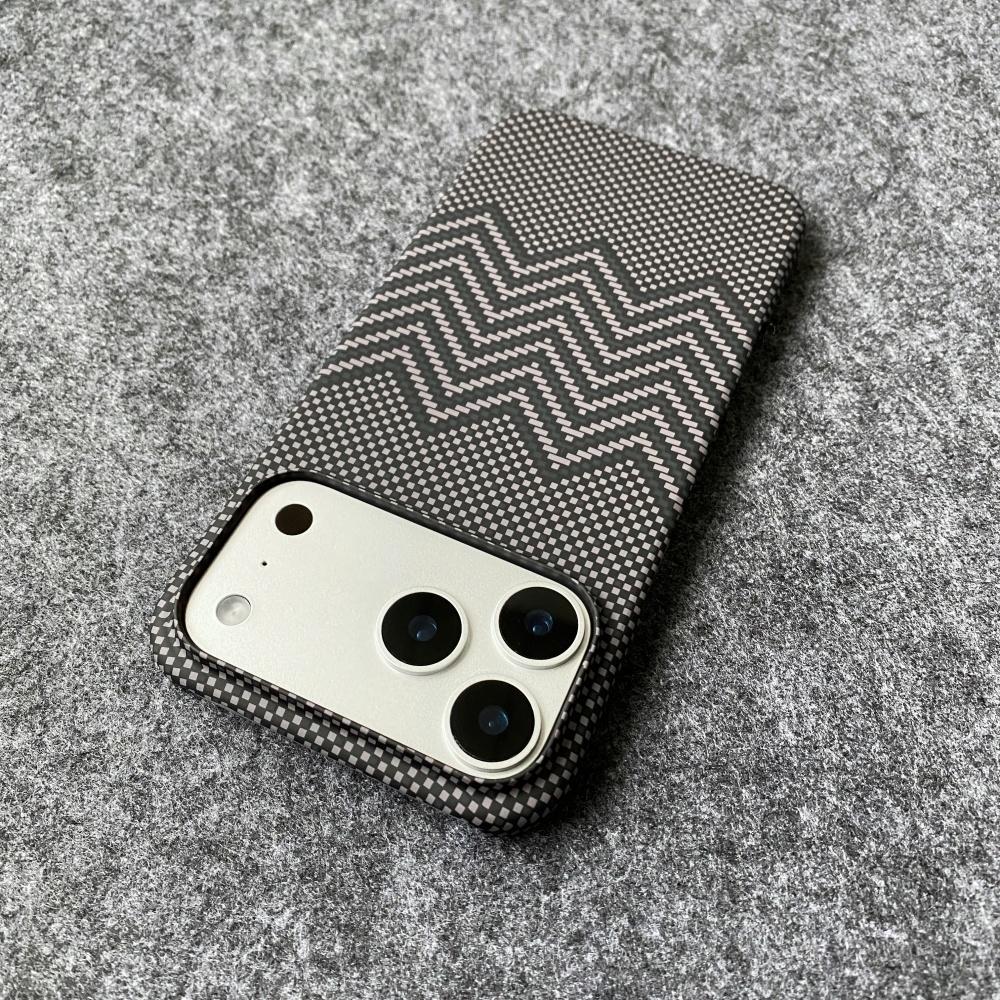 

UltraThin Borderless PC Carbon Fiber Phone Case For iPhone 17 Air 16 15 14 13 12 Plus Pro Max Kevlar Texture Bumper Cover iPhone17