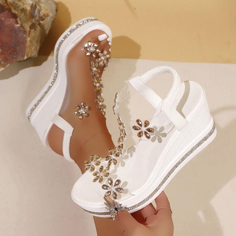 Thick-soled Sandals, Beach Shoes, Women's Plus-size Wedge Heels, New and Fashionable Styles