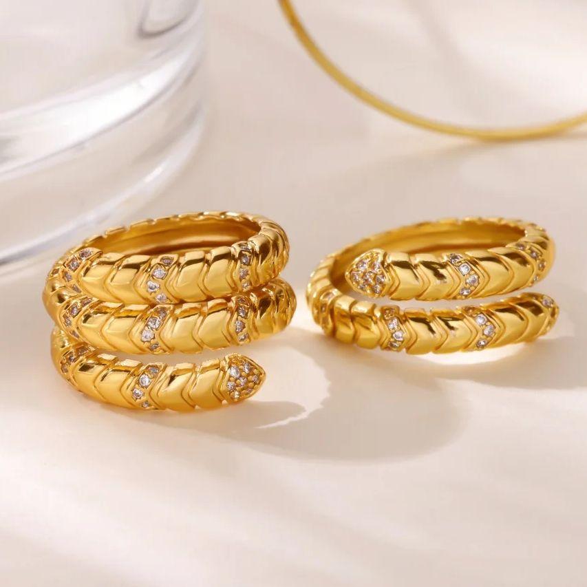 Luxury Zircon Snake Ring For Women Gold Plated Stainless Steel Geometric Ring Hypoallergenic Wedding Christmas Jewelry Gift