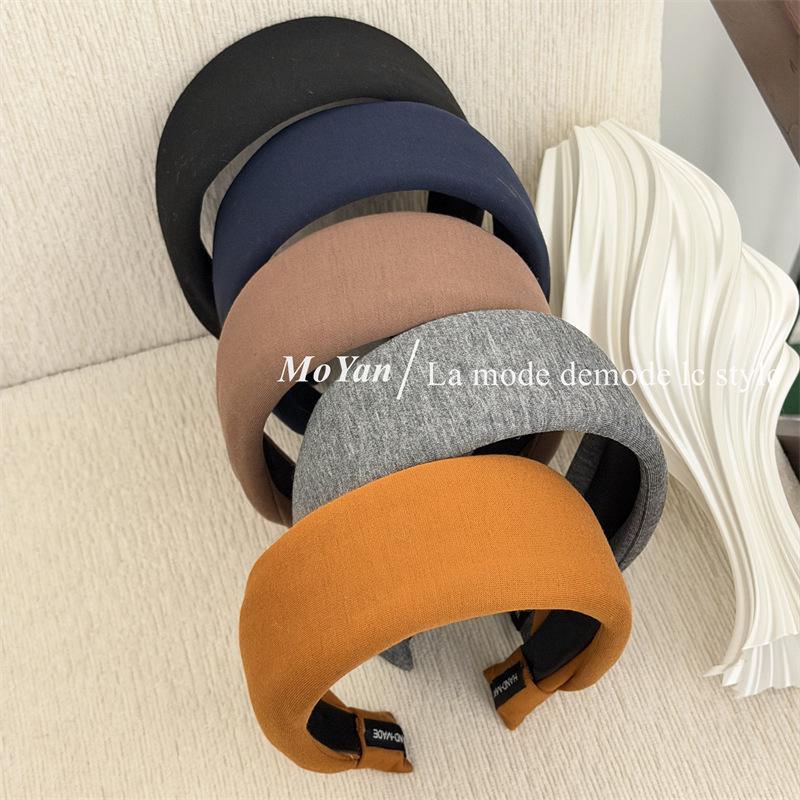 Hairband with A Sophisticated Look. Fall and Winter Headband for Women. New Design. Outdoor Hairpin To Hold Back Hair.