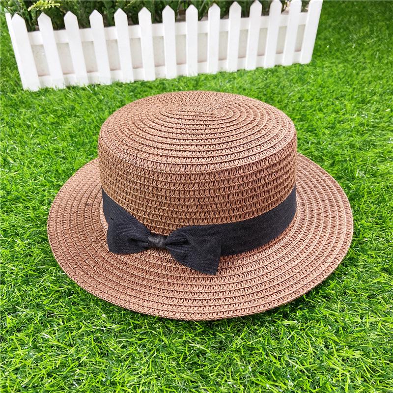 Korean Style Women's Straw Sun Hat with Flat Brim and Bow – Trendy Summer Beach Hat for Sun Protection