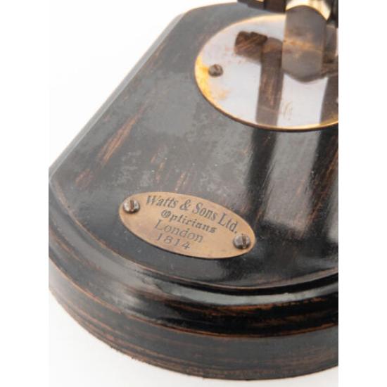 Verstellbare Lupe aus antikem Messing mit Vintage-Gravur „London 1814“