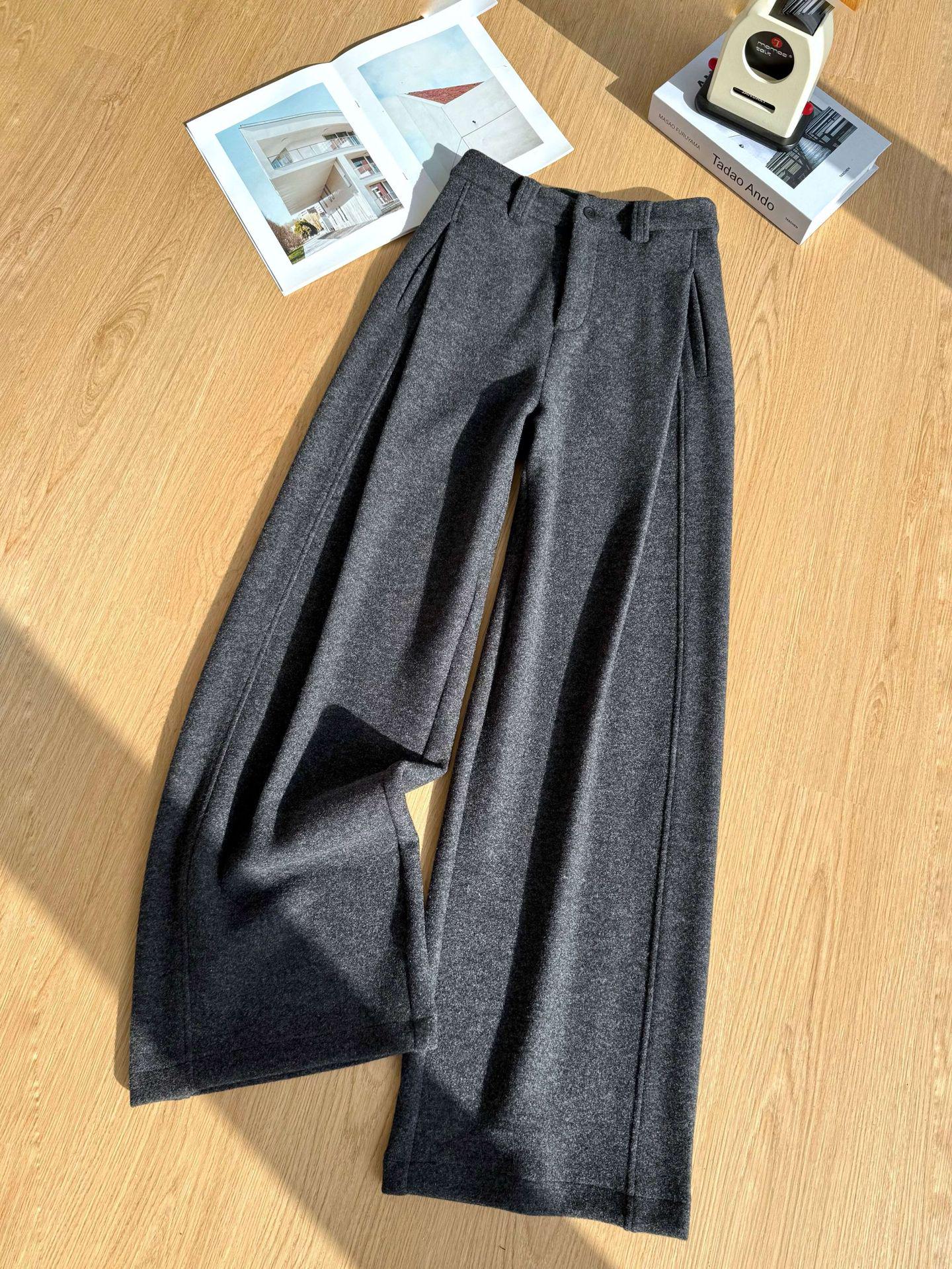 

Songchi Kochi Winter 2025 High-Waisted Slimming Wool Cloud Pants - Thickened Wide-Leg Design (Model 9791) Size 30/2XL